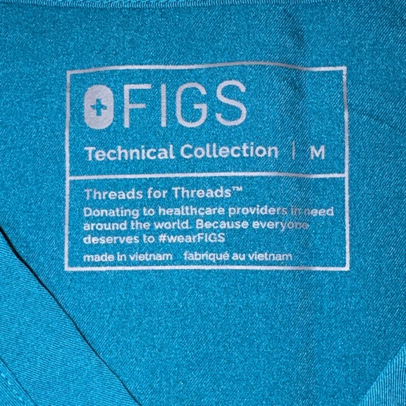 Figs Women's Scrub Top - Picture 2 of 5